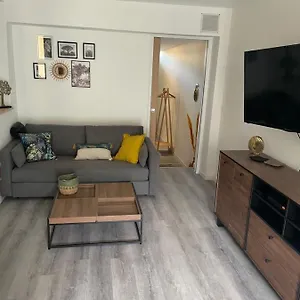 En Rez De Jardin équipé Appartement Fleurance